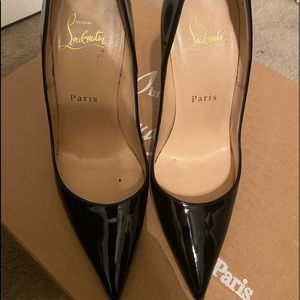 Christian Louboutin So Kate